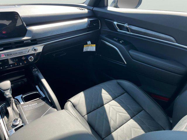 new 2025 Kia Telluride car, priced at $46,227