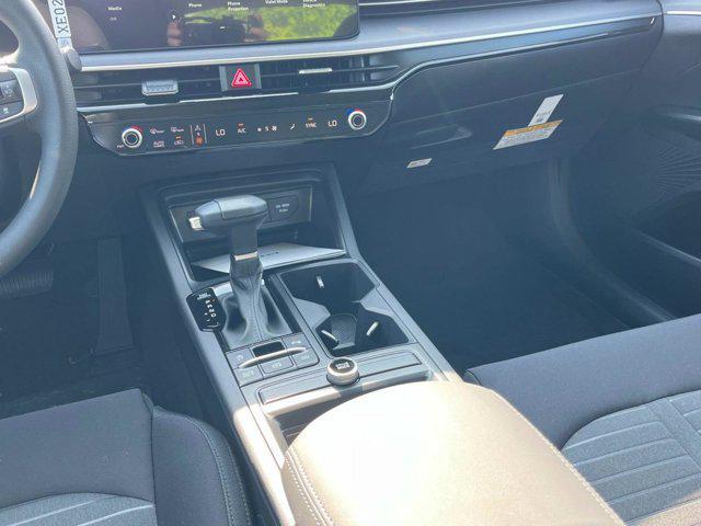 new 2025 Kia K5 car, priced at $27,050
