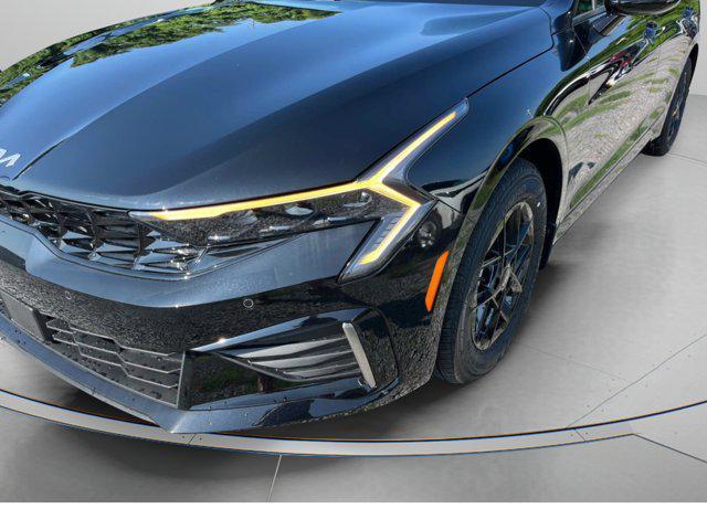new 2025 Kia K5 car, priced at $27,050