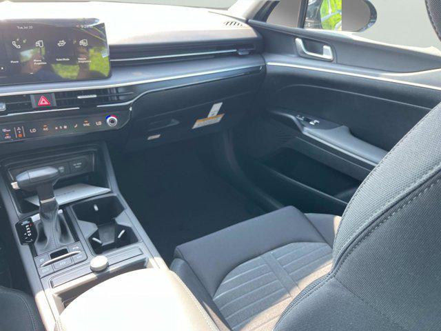 new 2025 Kia K5 car, priced at $27,050