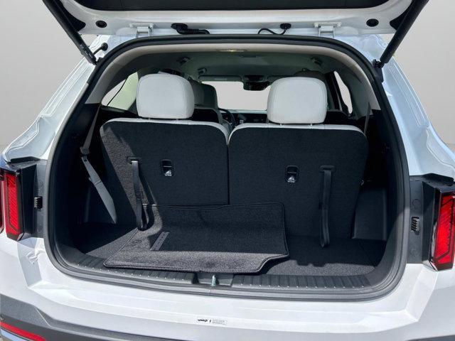 new 2025 Kia Sorento car, priced at $40,185