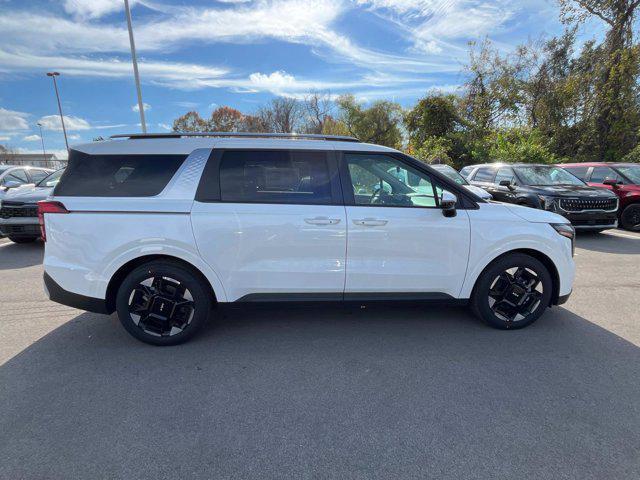 new 2025 Kia Carnival car, priced at $42,855