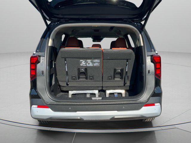 new 2025 Kia Carnival car, priced at $41,695