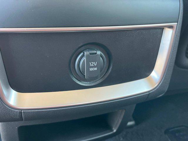 new 2025 Kia Carnival car, priced at $41,695