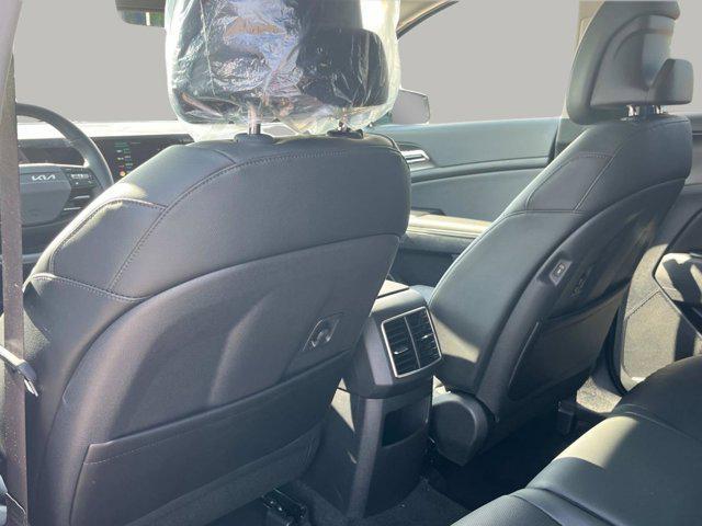 new 2026 Kia Sportage car, priced at $32,065