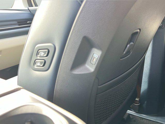 new 2026 Kia Carnival Hybrid car, priced at $44,845