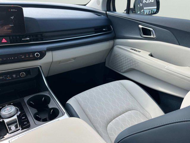 new 2026 Kia Carnival Hybrid car, priced at $44,845