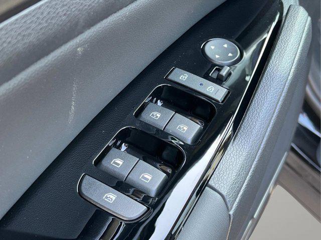 new 2025 Kia Sportage Hybrid car, priced at $35,440