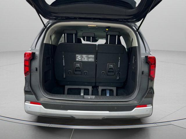 new 2025 Kia Carnival car, priced at $39,650