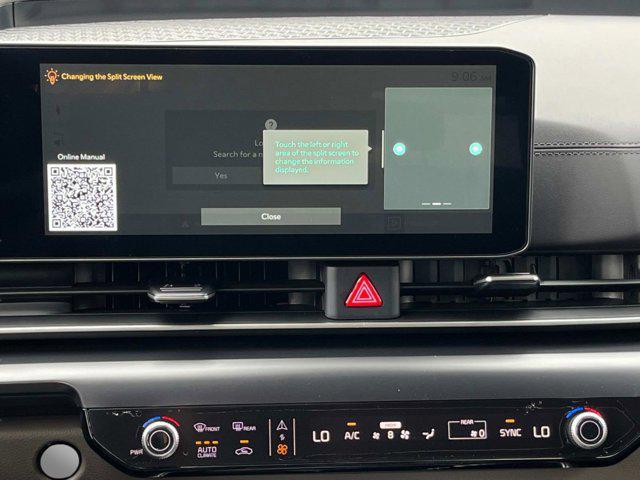 new 2025 Kia Carnival car, priced at $39,650