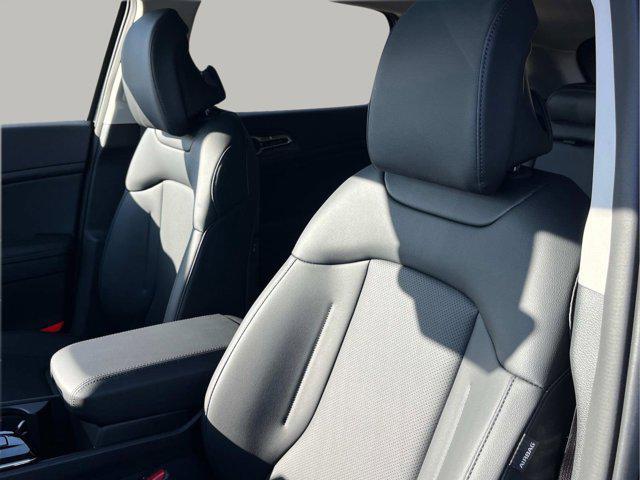 new 2025 Kia Sportage Hybrid car, priced at $35,440