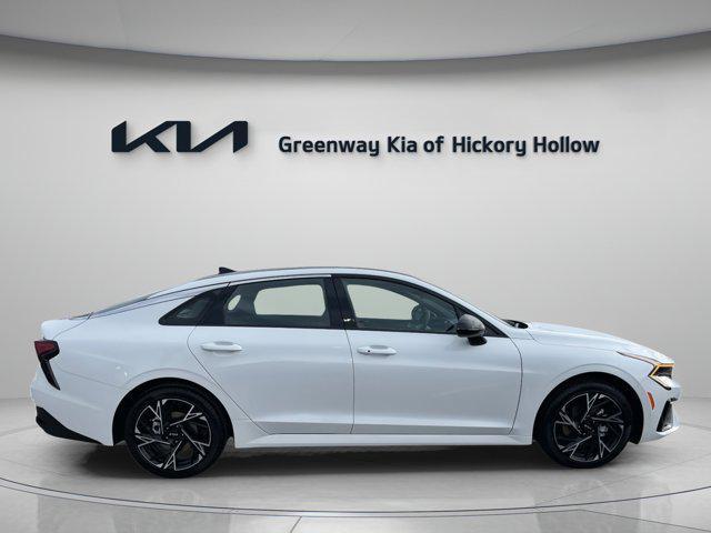 new 2025 Kia K5 car, priced at $32,120