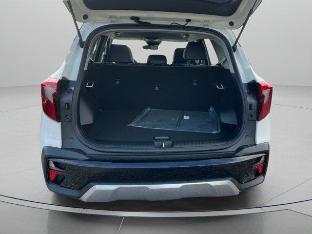 new 2025 Kia Seltos car, priced at $25,670
