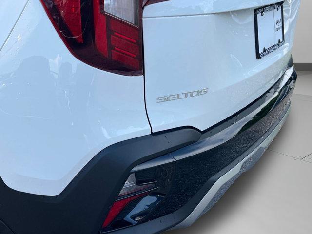 new 2025 Kia Seltos car, priced at $25,670