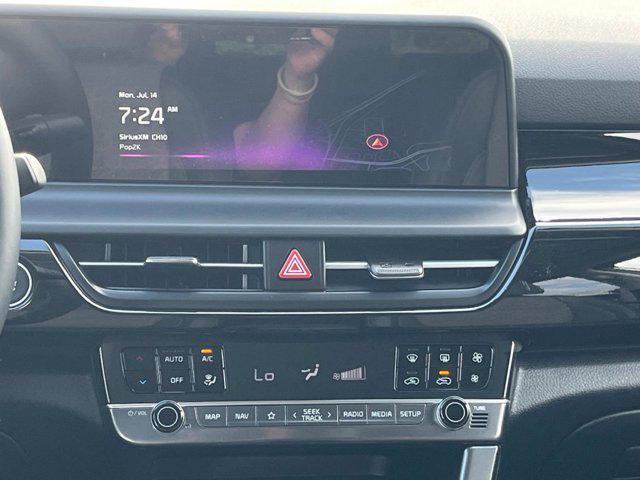 new 2025 Kia Seltos car, priced at $25,670
