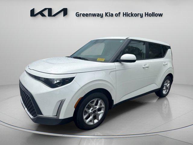 used 2023 Kia Soul car, priced at $17,694