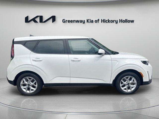 used 2023 Kia Soul car, priced at $17,694