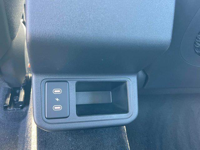 new 2025 Kia K4 car, priced at $23,657