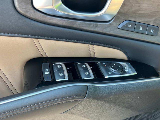 new 2025 Kia Sorento car, priced at $46,825