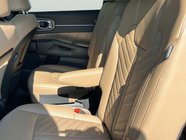 new 2025 Kia Sorento car, priced at $46,825