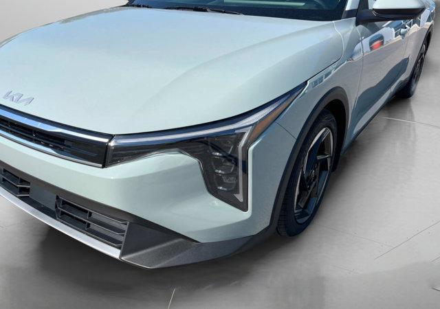 new 2025 Kia K4 car, priced at $23,657