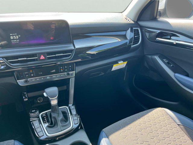 new 2025 Kia Seltos car, priced at $27,170