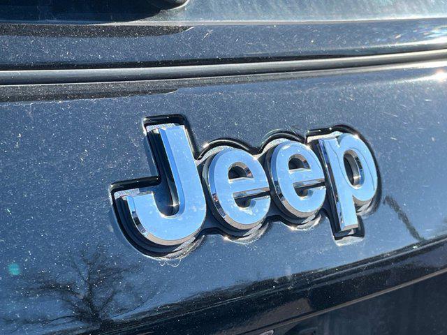 used 2018 Jeep Compass car, priced at $14,085