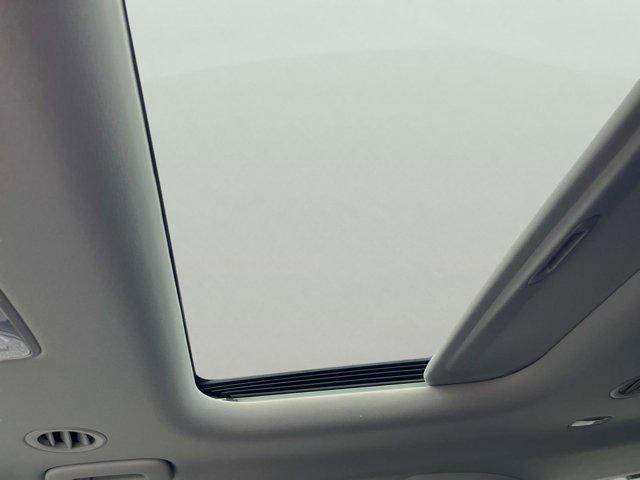 new 2026 Kia Carnival car, priced at $53,285
