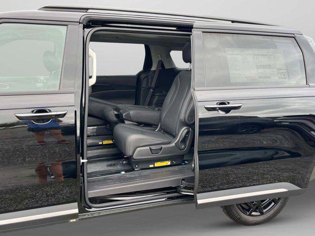 new 2026 Kia Carnival car, priced at $53,285