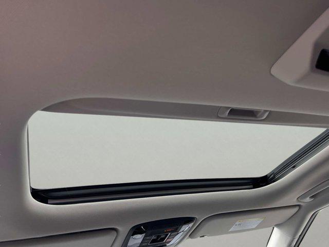 new 2026 Kia Carnival car, priced at $53,285