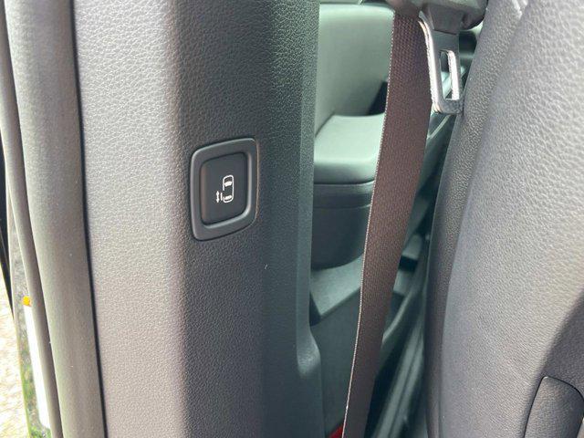 new 2026 Kia Carnival car, priced at $53,285