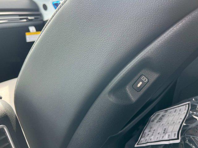 new 2026 Kia Sportage car, priced at $32,168