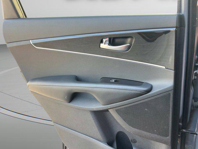 used 2020 Kia Sorento car, priced at $14,129