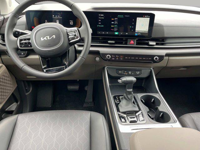 new 2025 Kia Carnival car, priced at $42,995