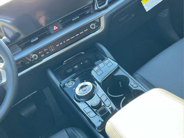 new 2025 Kia Sportage Hybrid car, priced at $34,335