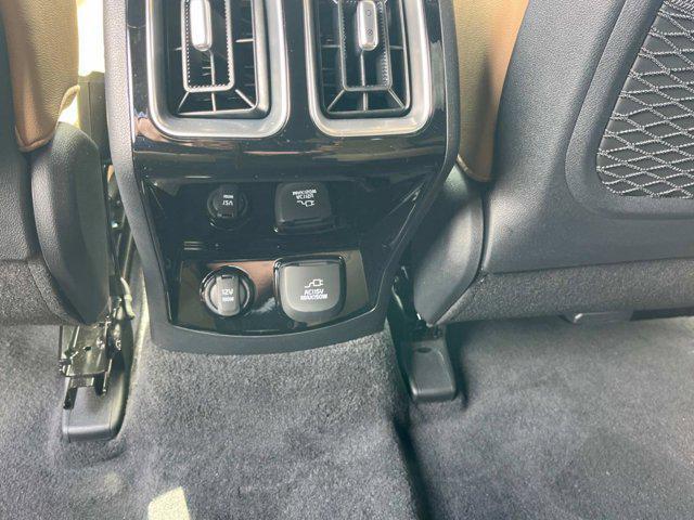 new 2025 Kia Sorento car, priced at $49,435