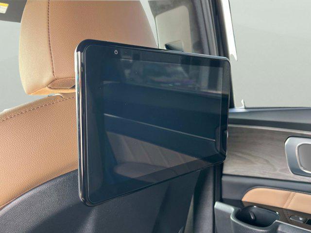 new 2025 Kia Sorento car, priced at $49,435