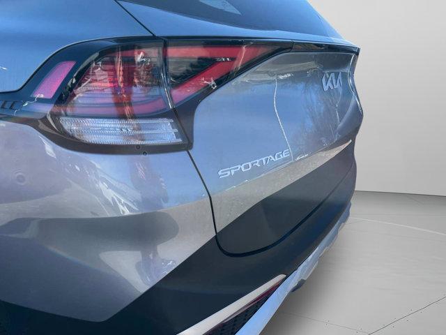 new 2025 Kia Sportage Hybrid car, priced at $30,140