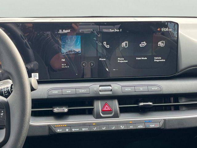 new 2025 Kia K4 car, priced at $24,353
