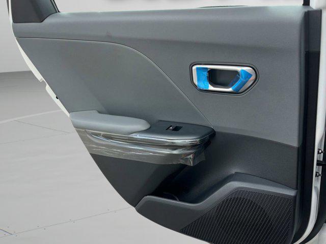 new 2025 Kia K4 car, priced at $24,353