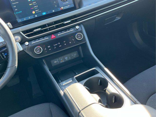 used 2024 Hyundai Sonata Hybrid car, priced at $27,991