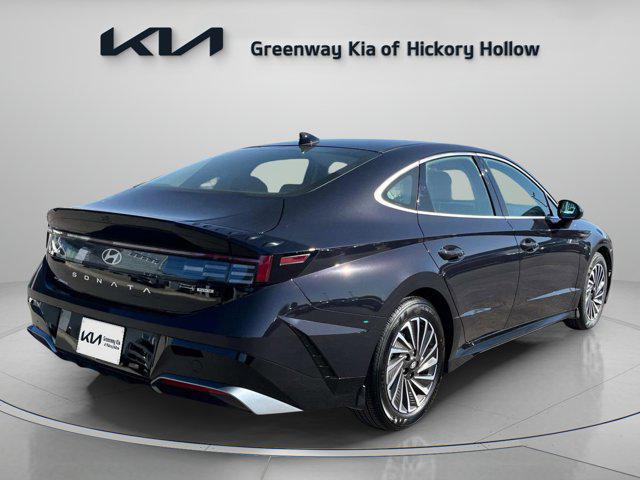 used 2024 Hyundai Sonata Hybrid car, priced at $27,991