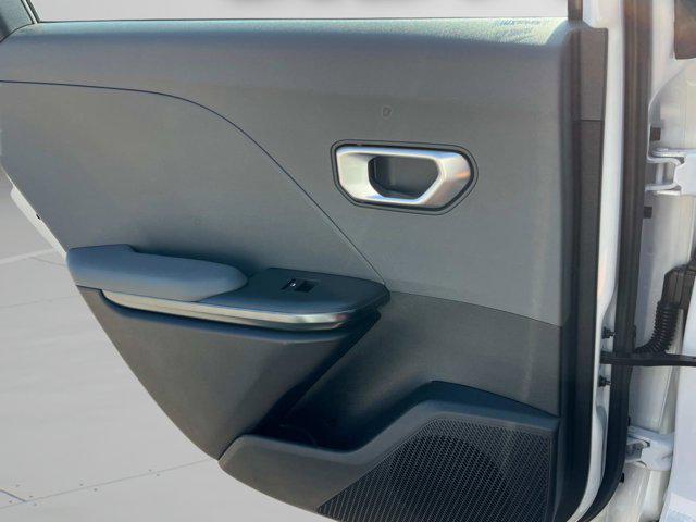 new 2025 Kia K4 car, priced at $23,052