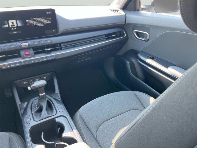 new 2025 Kia K4 car, priced at $23,052