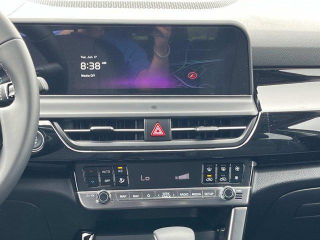 new 2025 Kia Seltos car, priced at $25,670