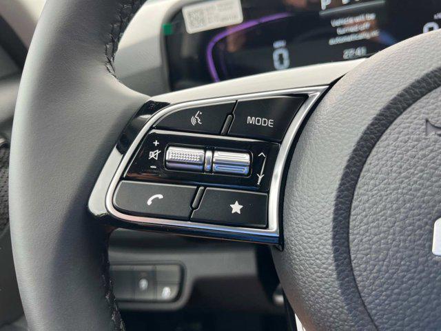 new 2025 Kia Seltos car, priced at $25,670