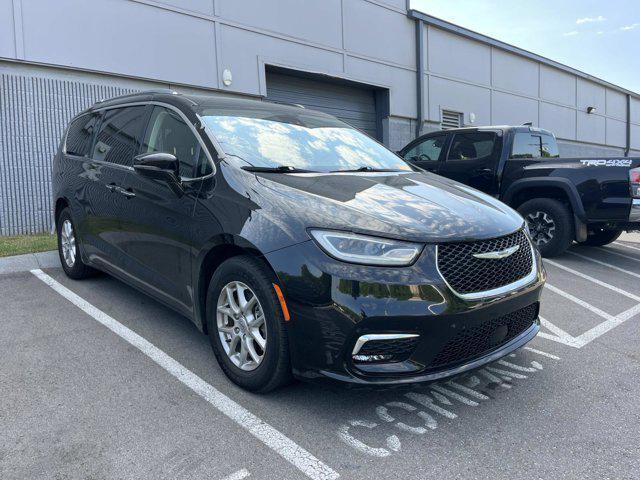 used 2021 Chrysler Pacifica car, priced at $23,135