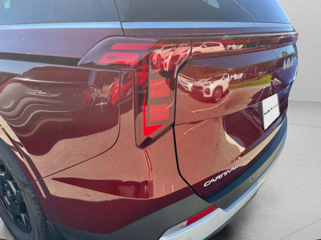 new 2025 Kia Carnival car, priced at $39,650