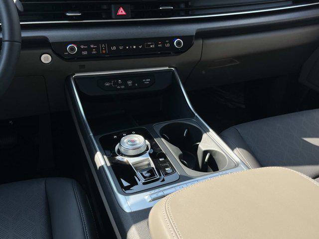 new 2026 Kia Carnival Hybrid car, priced at $45,100