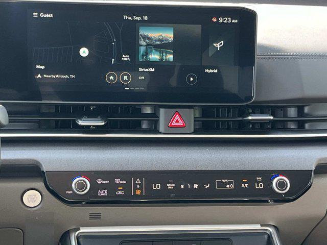 new 2026 Kia Carnival Hybrid car, priced at $45,100